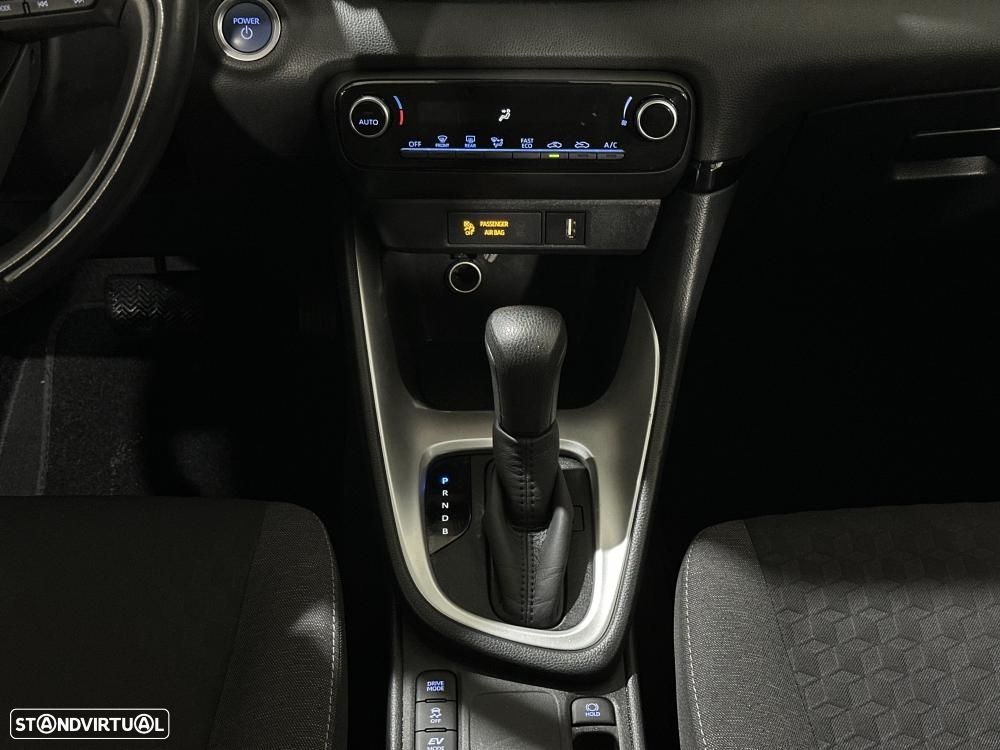 Toyota Yaris 1.5 HDF Premier Edition - 20