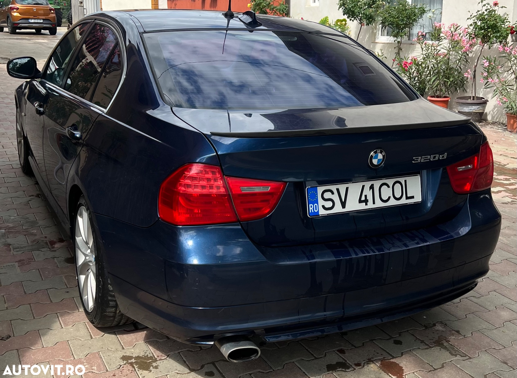 BMW Seria 3 320d EfficientDynamics Edition - 4
