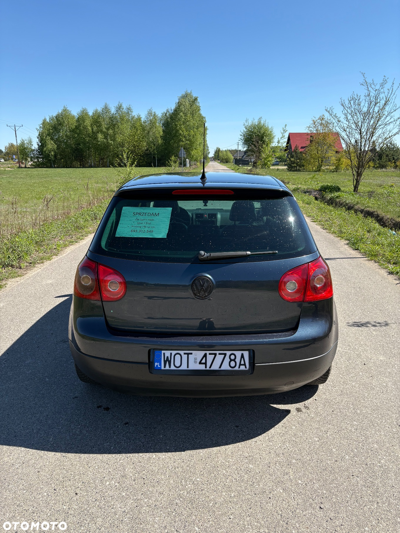 Volkswagen Golf VI 2.0 TDI Comfortline - 4