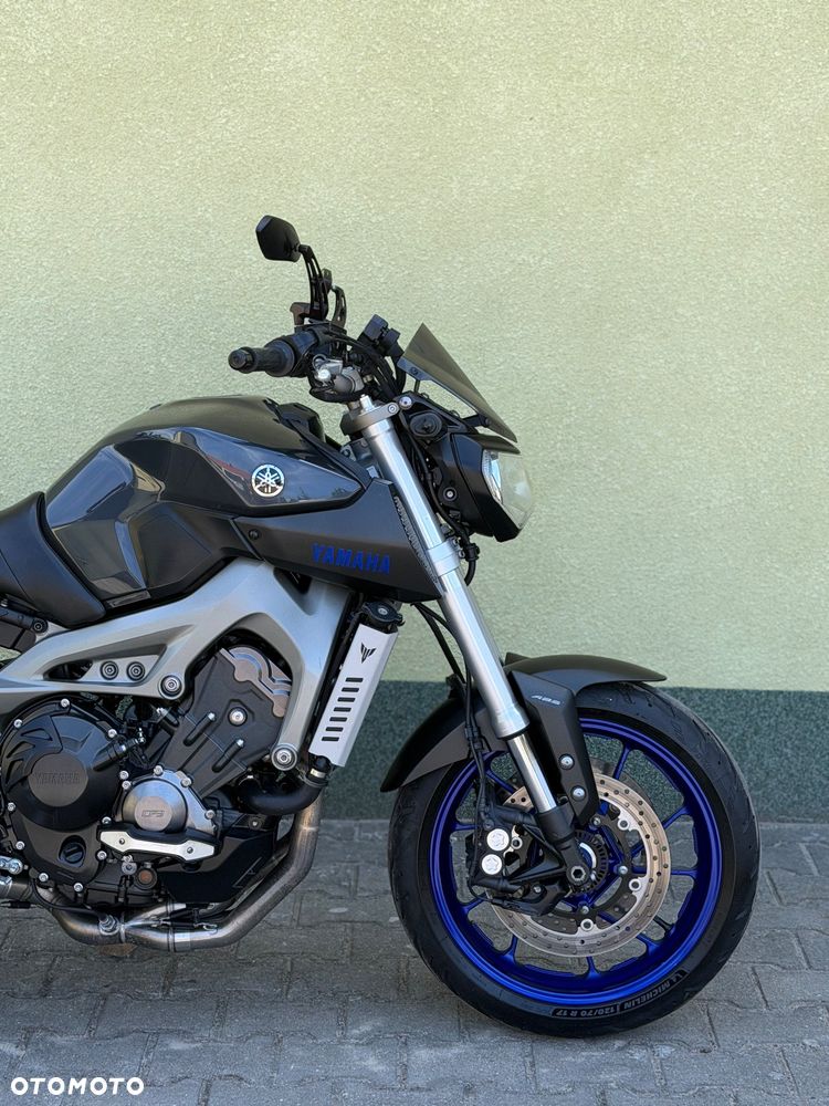 Yamaha MT - 6