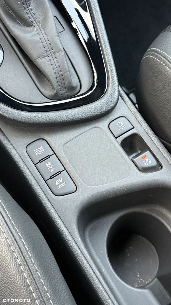 Toyota Yaris Hybrid 1.5 Executive - 19