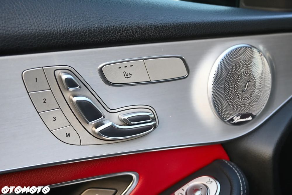 Mercedes-Benz GLC - 23