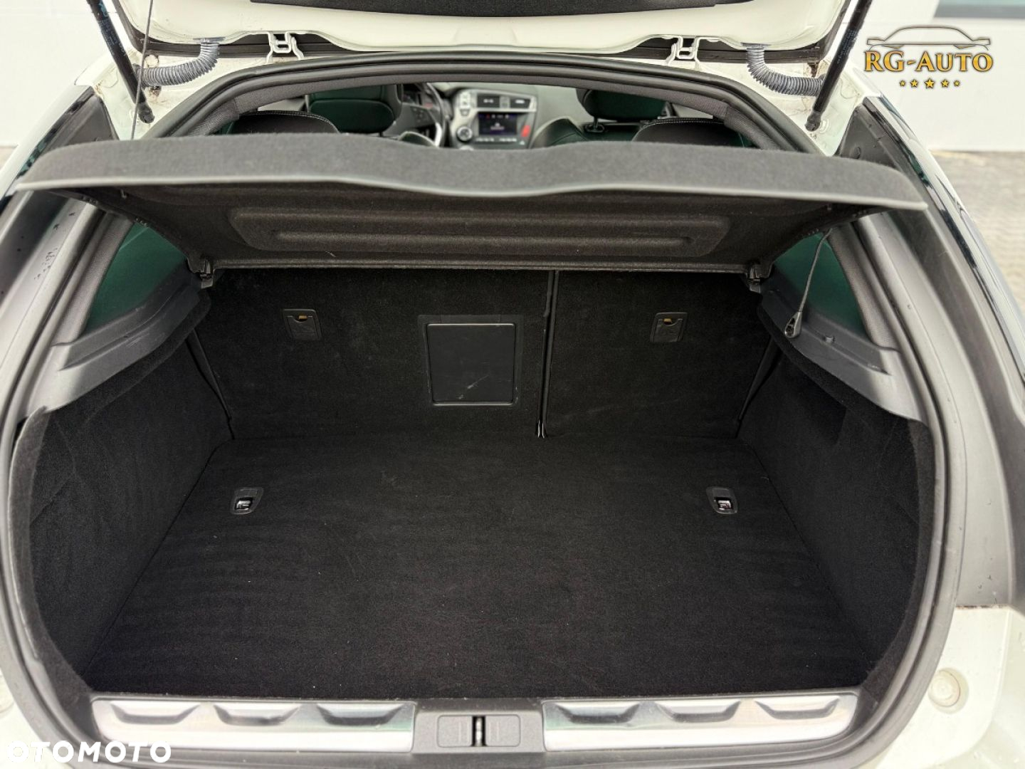 DS Automobiles DS 5 - 28