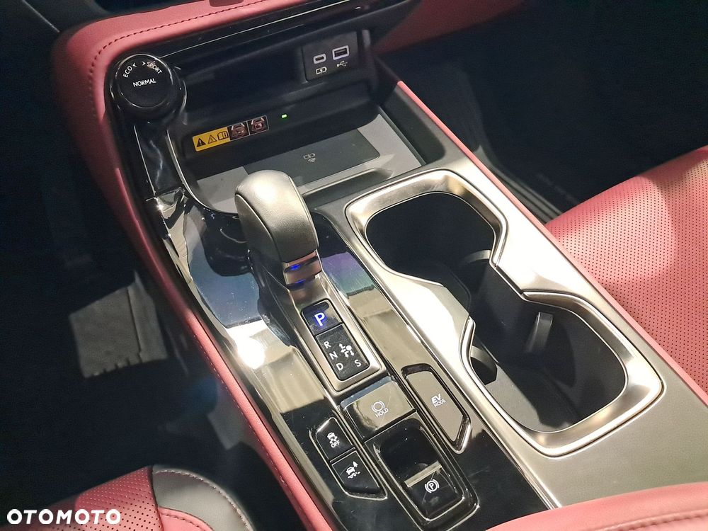 Lexus NX 350h Prestige AWD - 14