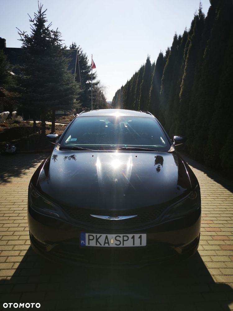 Chrysler 200 - 5