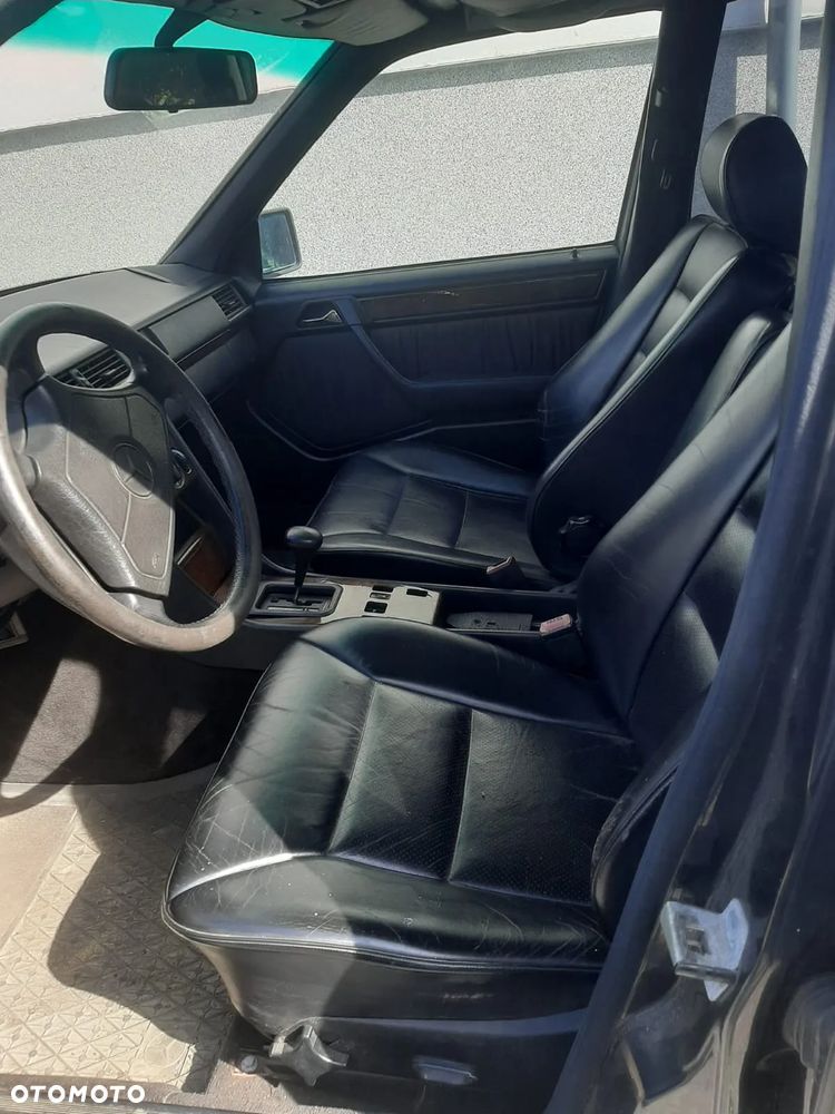 Mercedes-Benz W124 (1984-1993) - 8