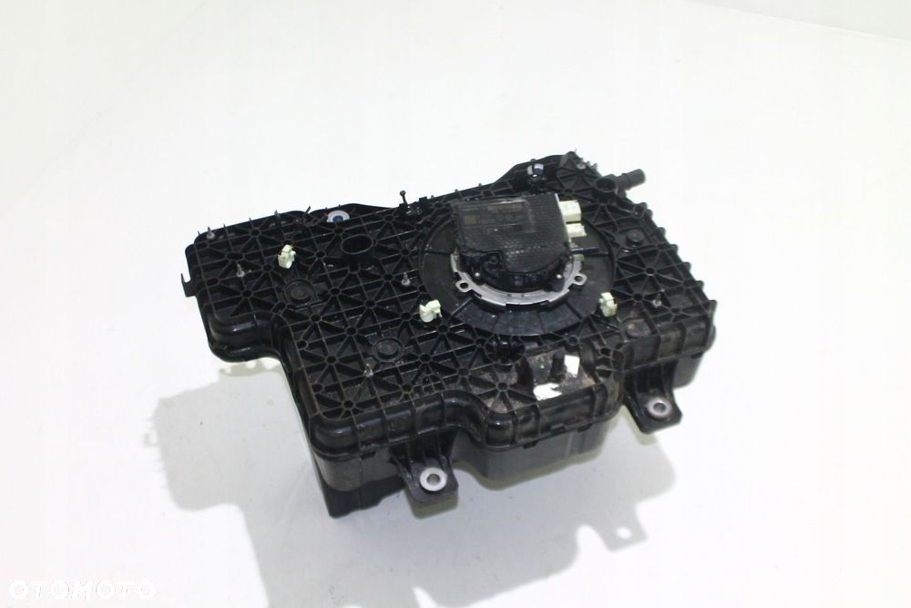 RENAULT MASTER IV 19- ZBIORNIK ADBLUE - 2