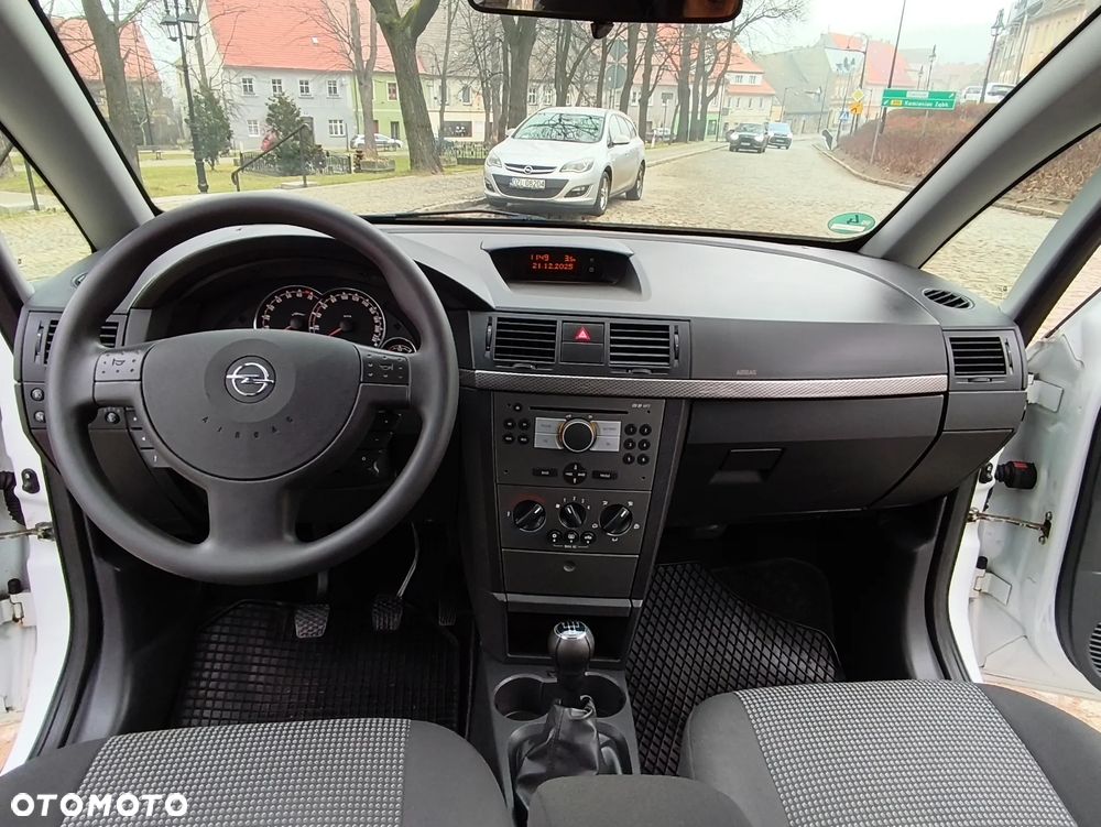 Opel Meriva - 16