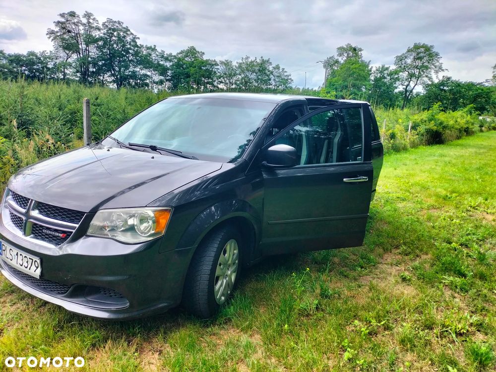 Dodge Grand Caravan - 20