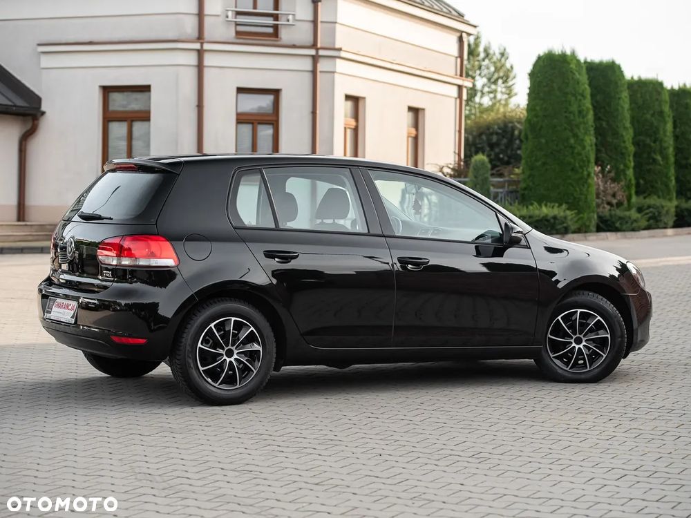 Volkswagen Golf - 15