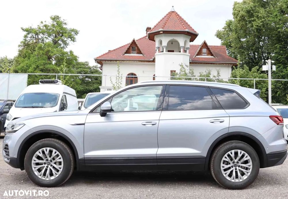 Volkswagen Touareg - 3