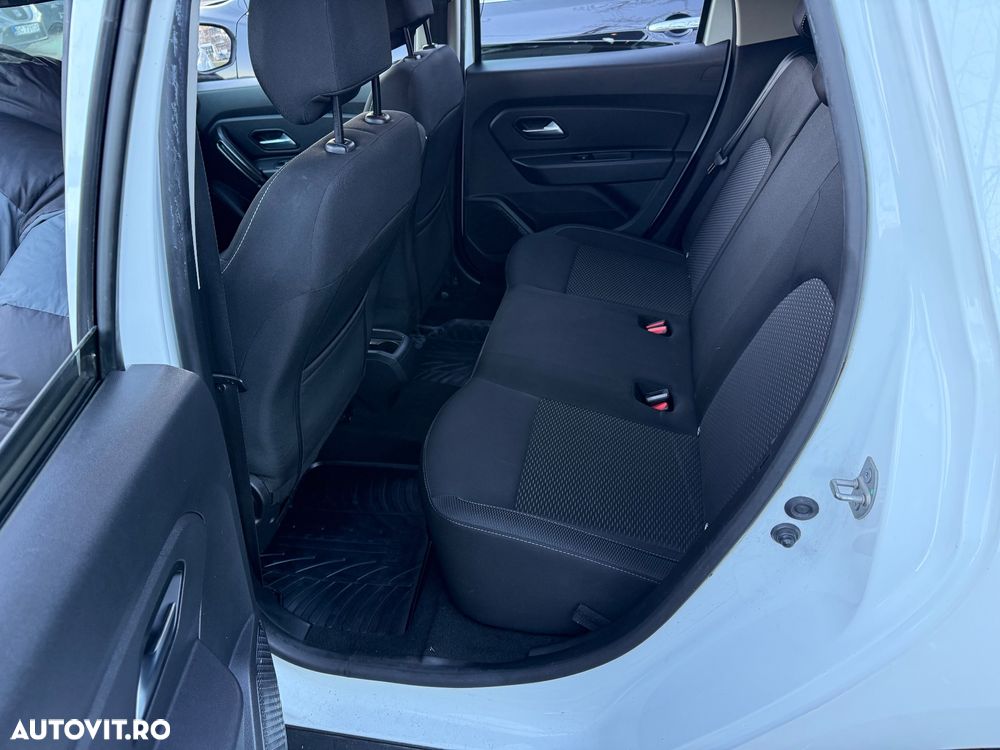 Dacia Duster 1.5 dCi 4x2 Laureate - 8