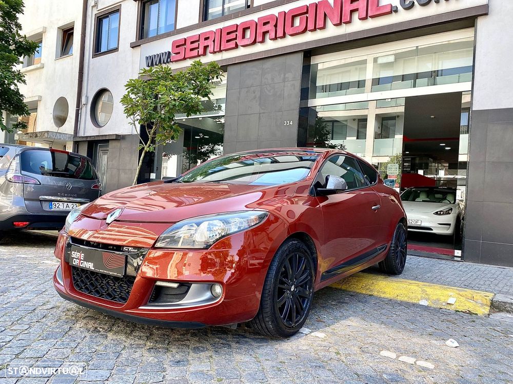 Renault Mégane Coupe 1.5 dCi GT Line - 1