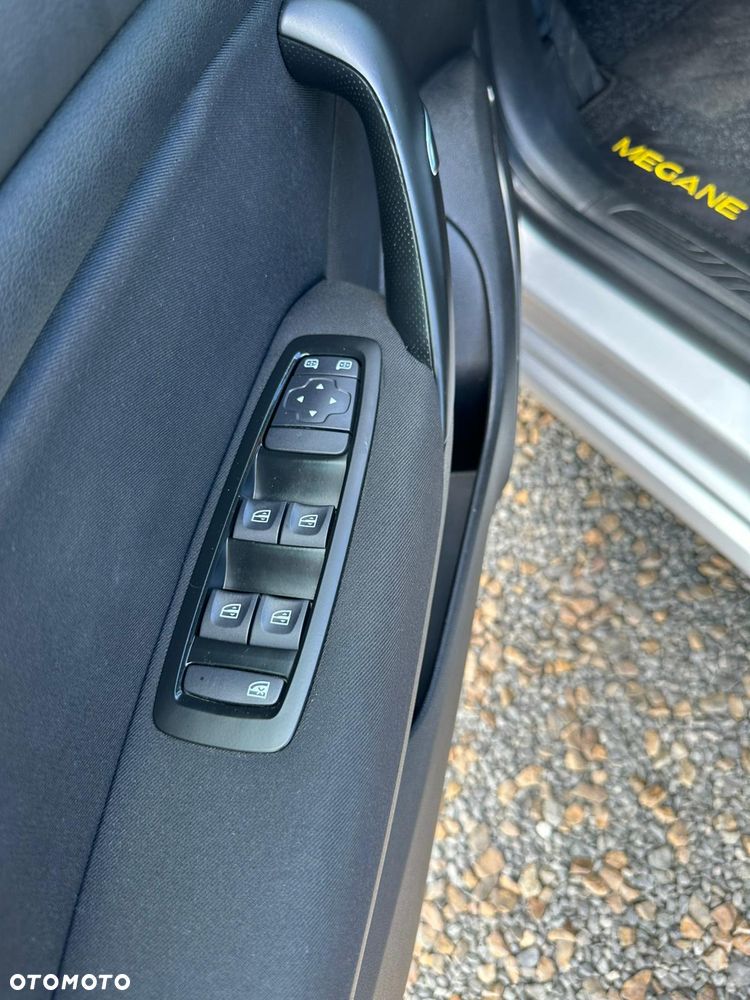 Renault Megane ENERGY TCe 100 LIFE - 10