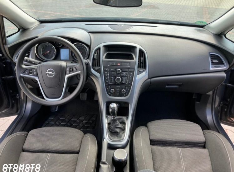 Opel Astra - 12