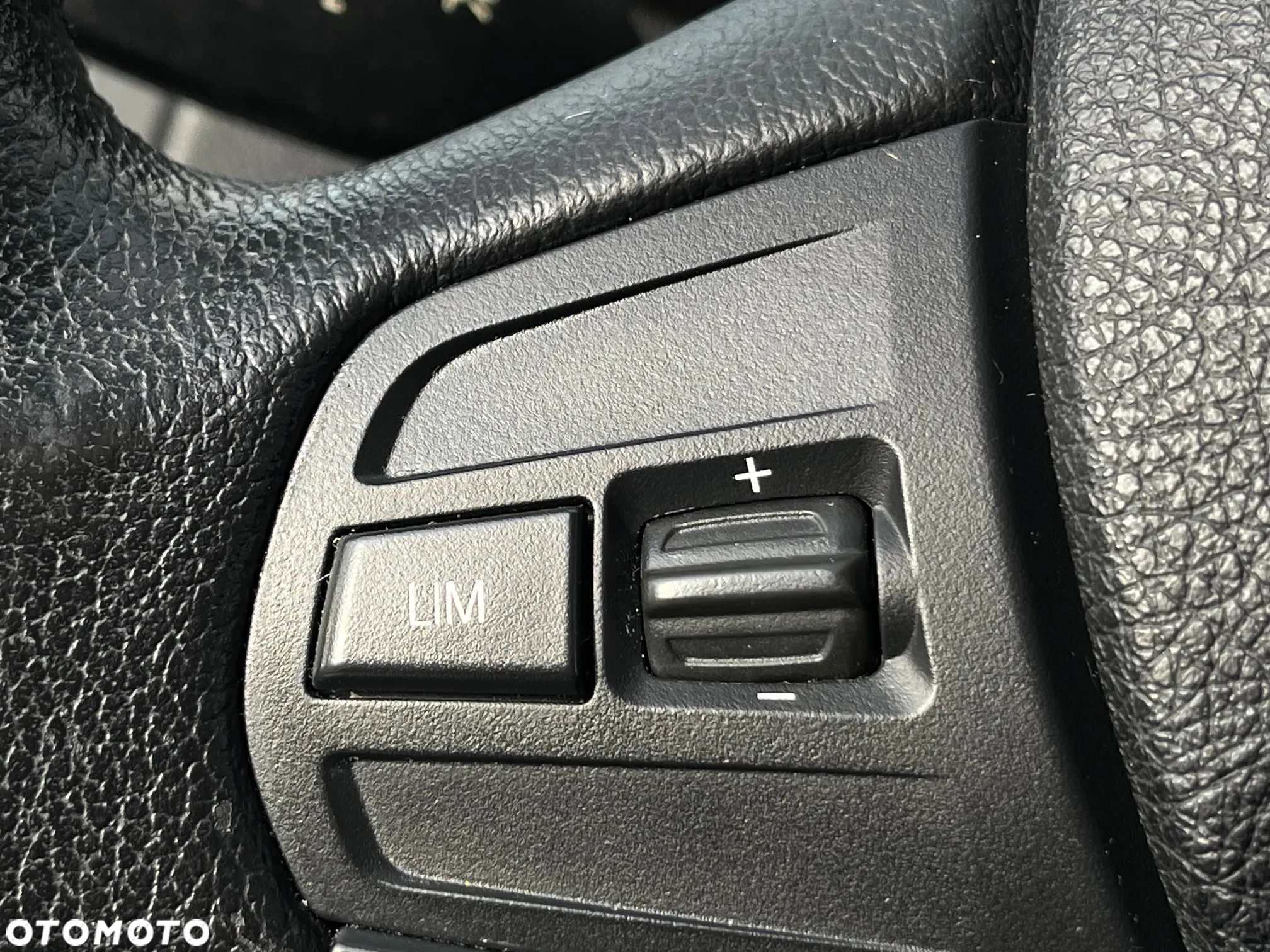 BMW Seria 3 - 21