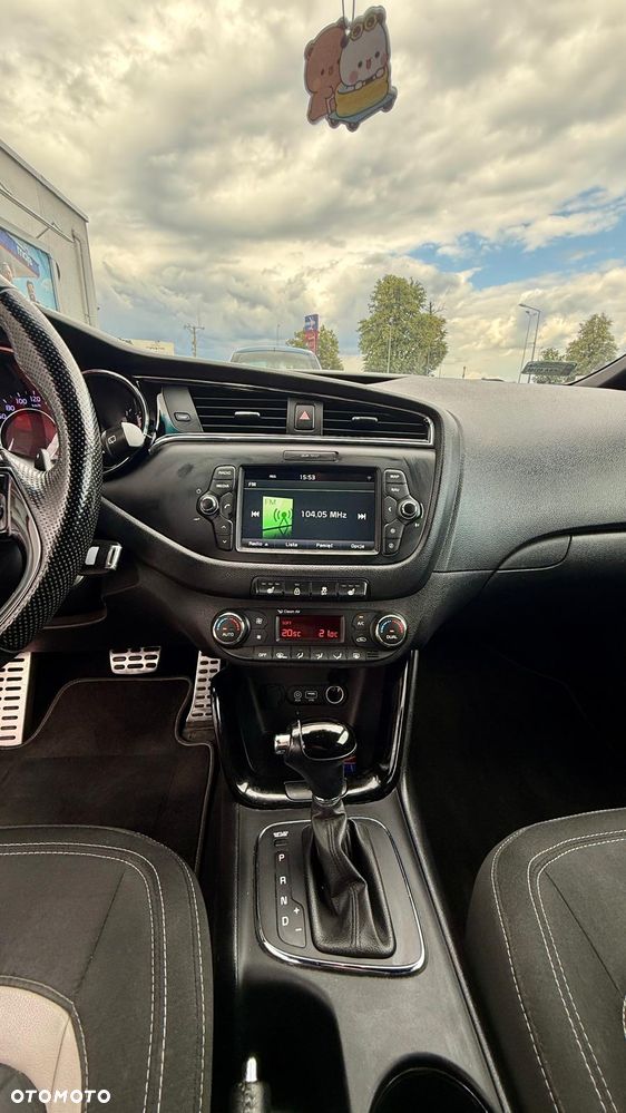 Kia Ceed 1.6 CRDi GT Line DCT - 22