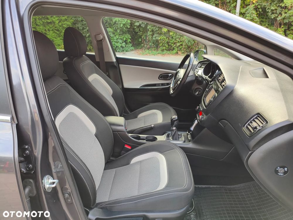 Kia Ceed 1.6 GDI Platinum Edition - 10