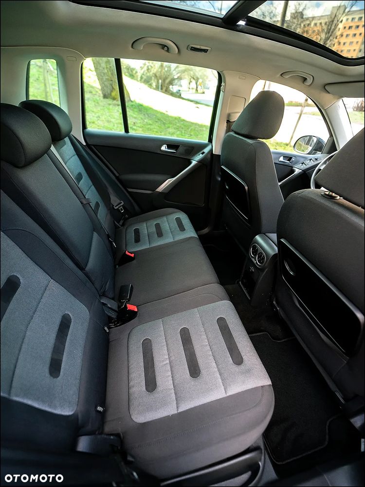 Volkswagen Tiguan - 8