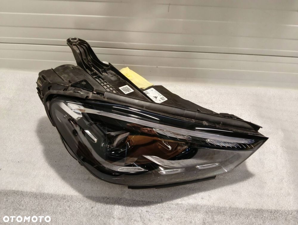 mercedes-benz gle lift w167 multibeam przód strona prawa a1679068409 - 4