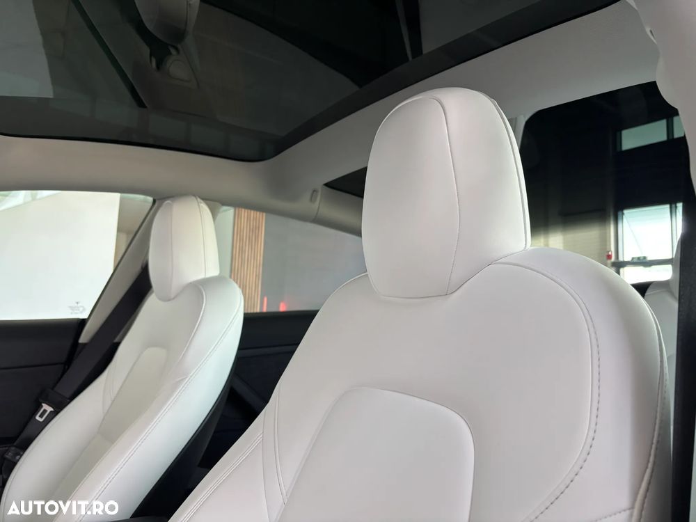 Tesla Model 3 Langstreckenbatterie Allradantrieb Dual Motor - 14