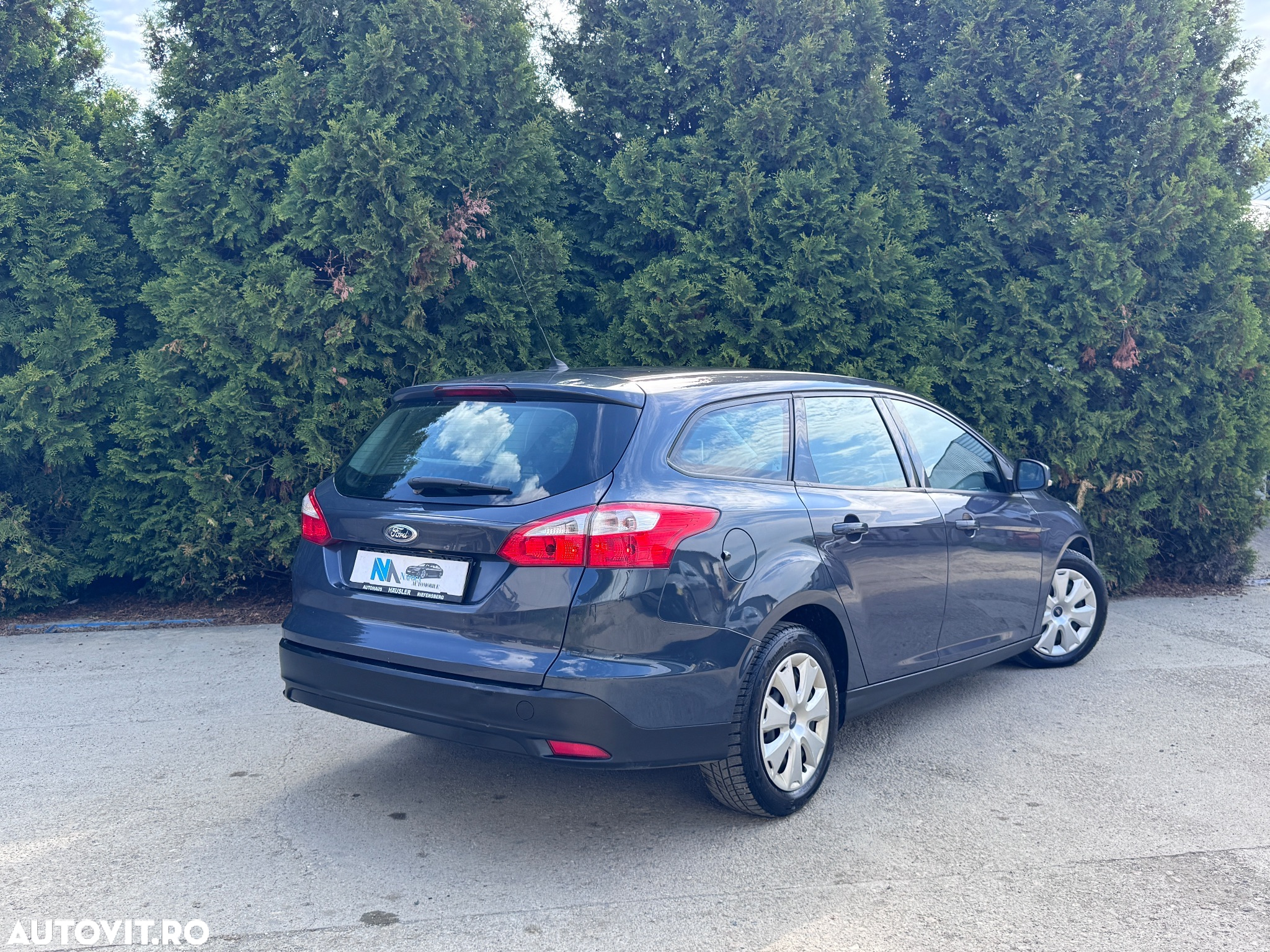 Ford Focus 1.6 TDCI DPF Ambiente - 5