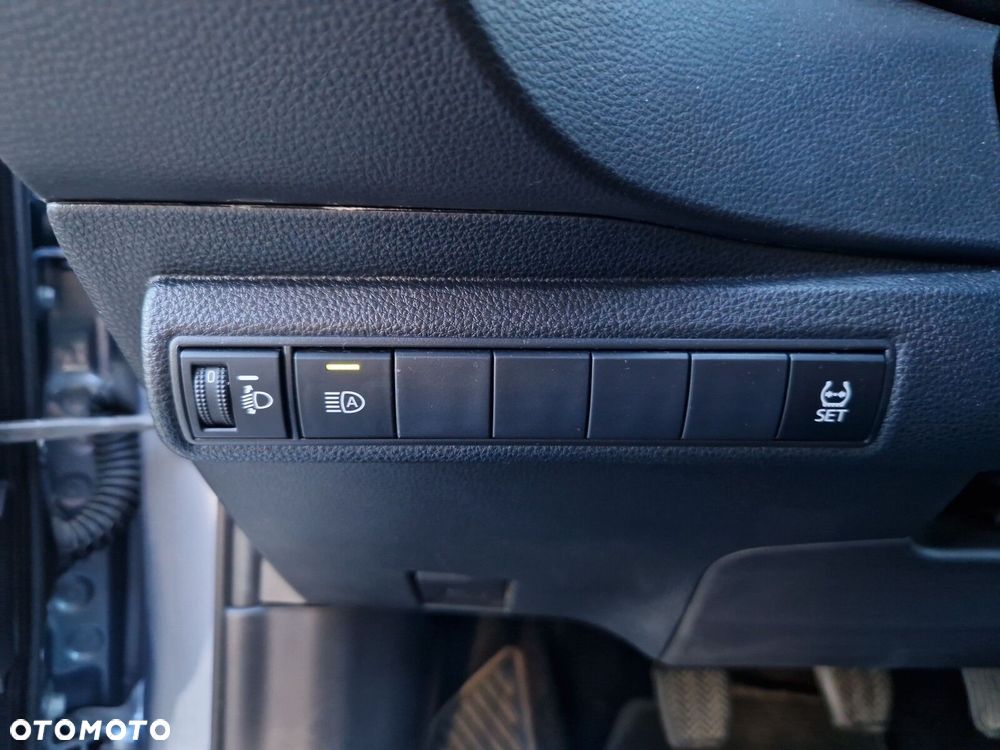 Toyota Corolla - 16