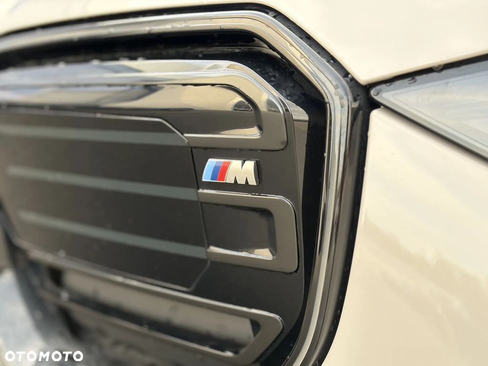 BMW X3 xM50 mHEV - 12