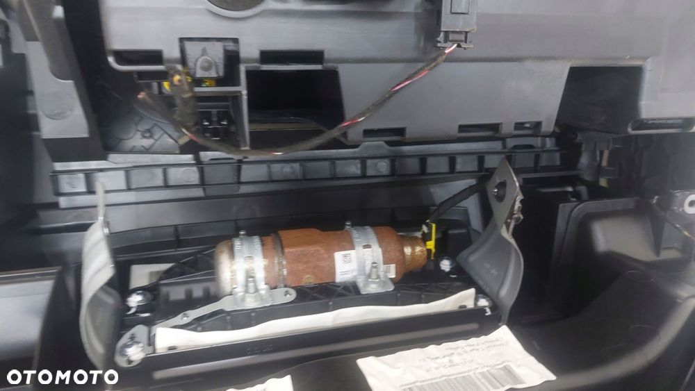 vw scirocco 1k8 08r> deska konsola poduszki airbag pasy europa oryginał - 5