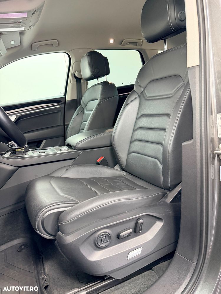 Volkswagen Touareg V6 TDI Atmosphere - 22