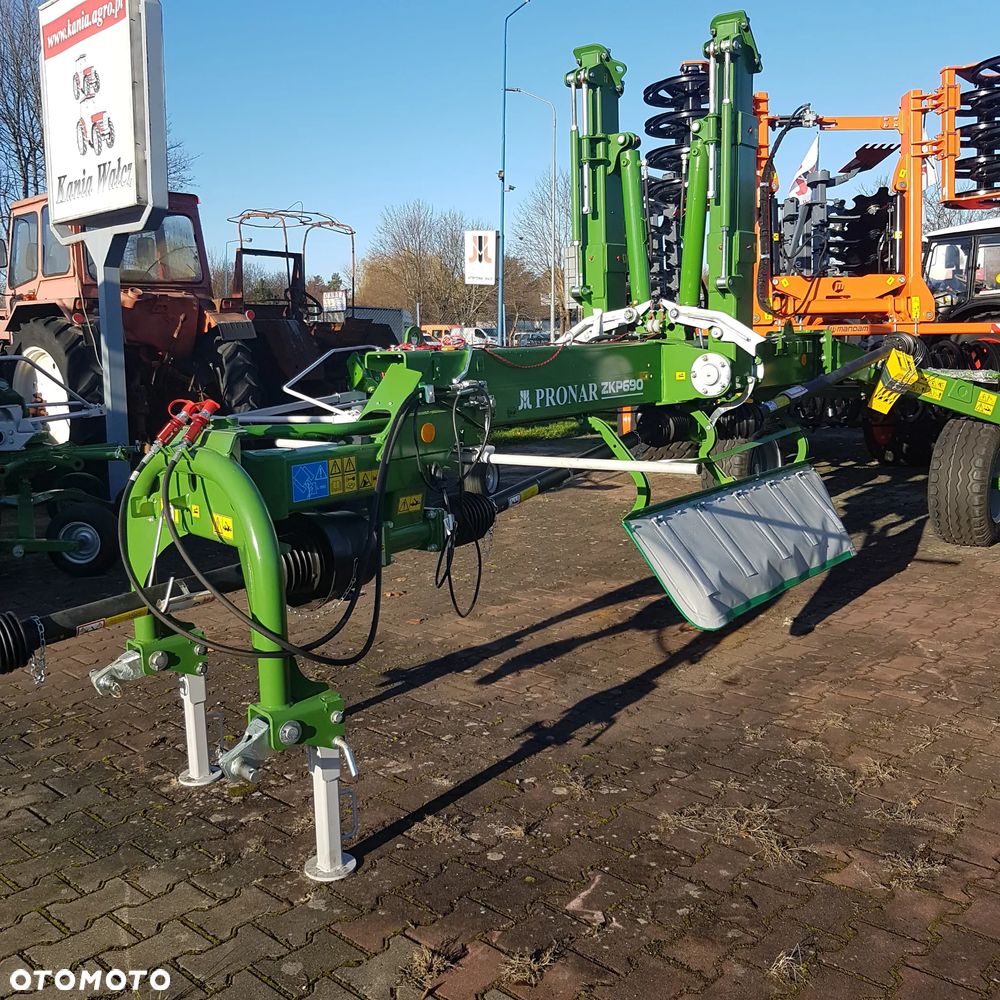 Pronar ZKP300 - 18