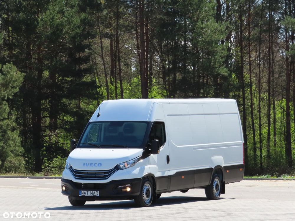 Iveco Daily 35S18 3.0 HPI 180 KM POWER Furgon Blaszak XXL 4.70 CM MAXI LONG Wysokość H2 1900 mm WZMACNIANE ZAWIESZENIE 968 Kg Ładowność HAK 3500 Kg Rozstaw Osi 4100 mm DMC 3500 Kg, WZMACNIANY Stan NOWY NIE UŻYWANY OKAZJA DOSTEPNY I GOTOWY - 1