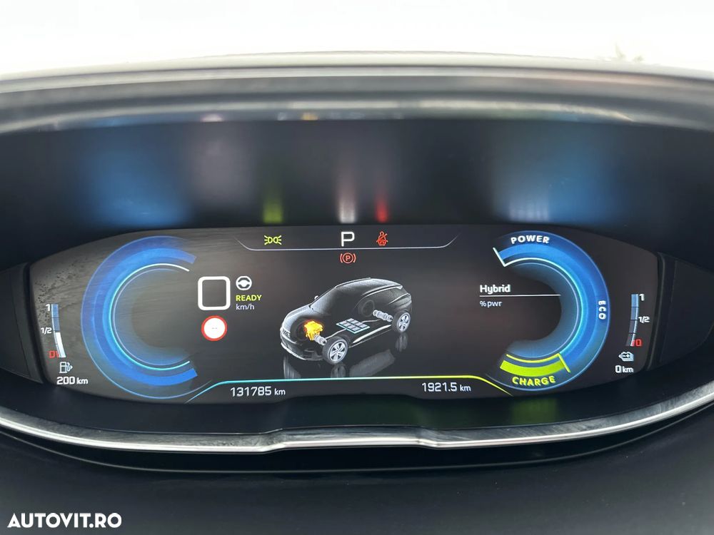 Peugeot 3008 PHEV EAT8 4X4 GT Pack - 11