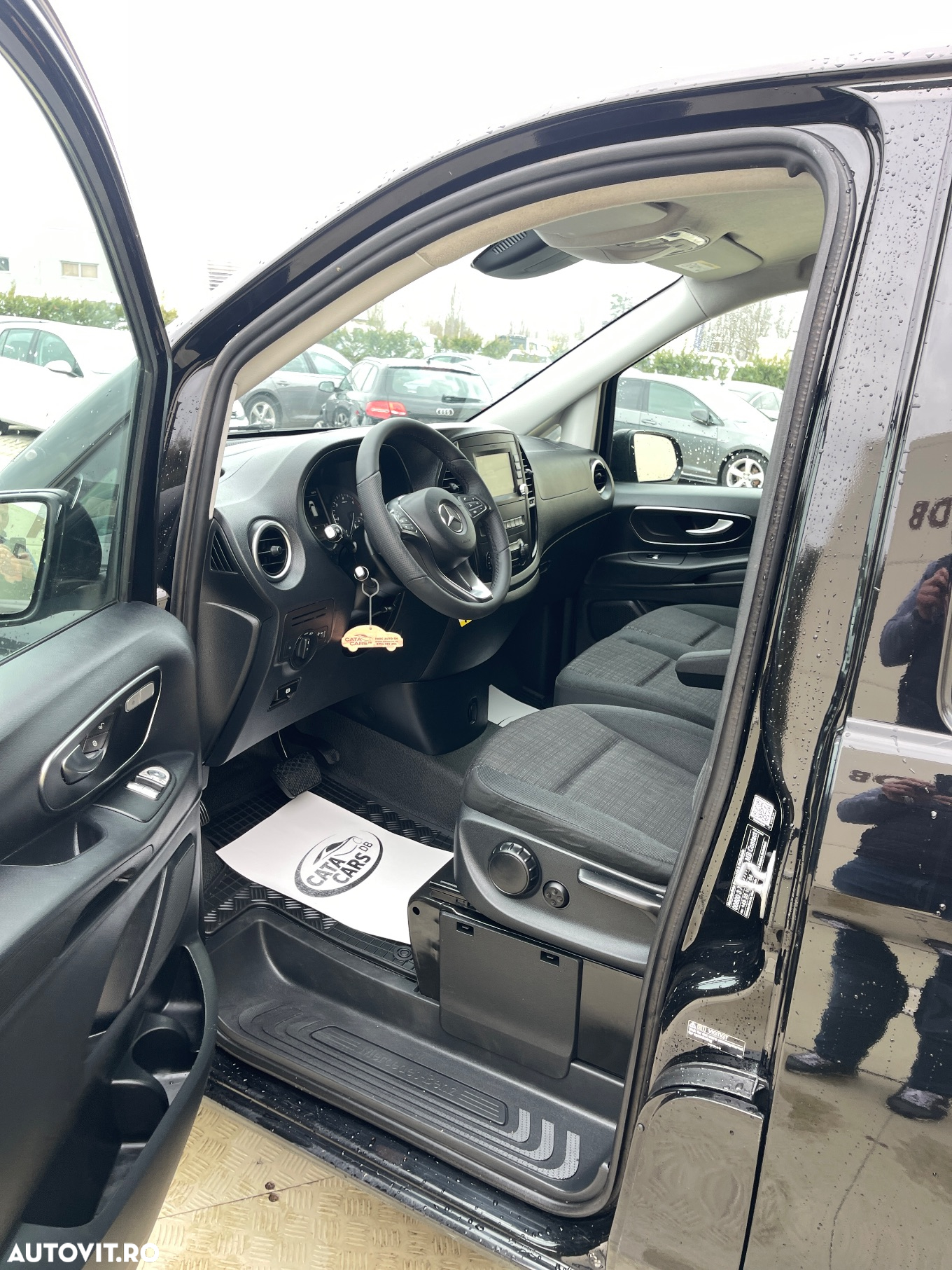 Mercedes-Benz Vito 114CDI AUTOMAT LUNG USI SPATE - 27