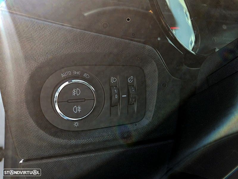 Opel Corsa 1.2 T Edition - 20