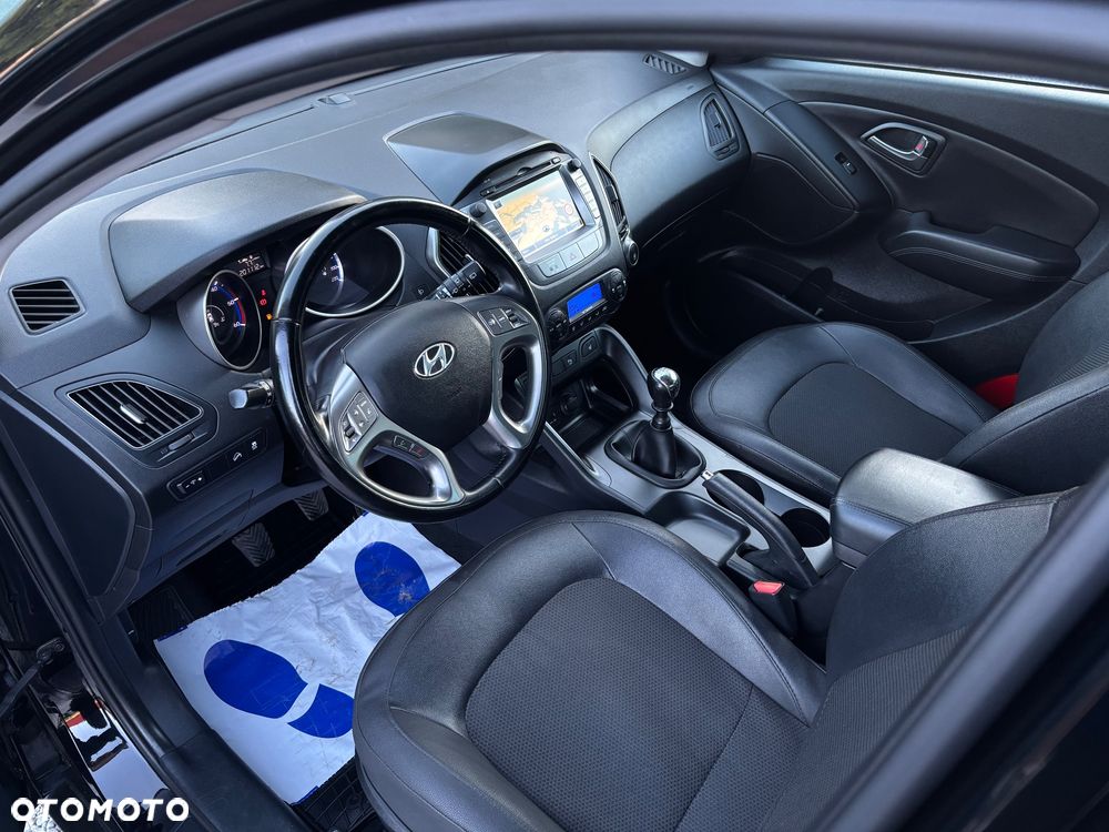 Hyundai ix35 2.0 CRDi Premium 2WD - 20