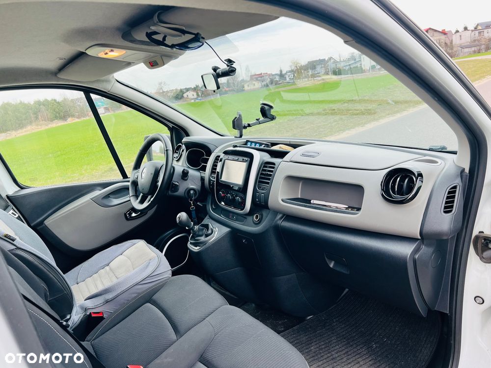 Renault Trafic - 13