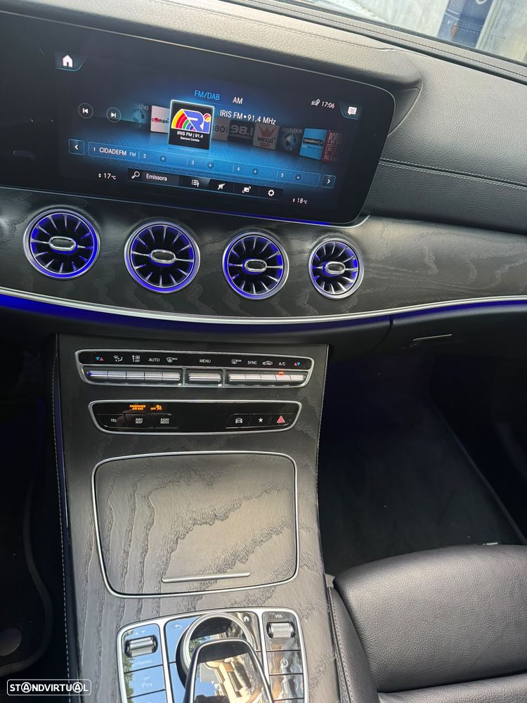 Mercedes-Benz E 220 - 21