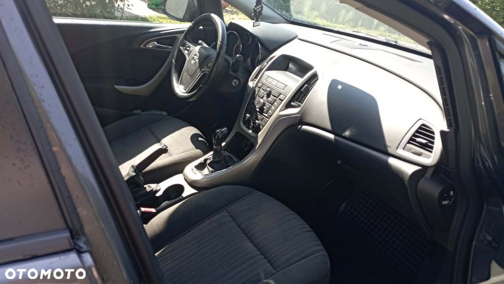 Opel Astra 1.4 T Enjoy EU6 - 5