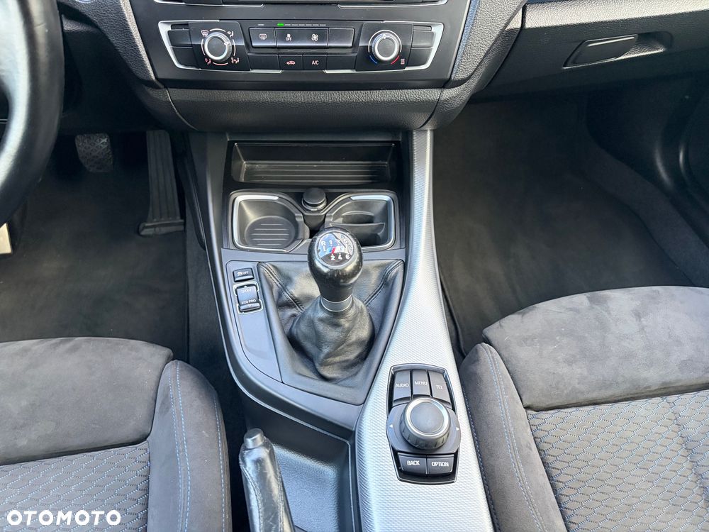 BMW Seria 1 118i M Sport - 27