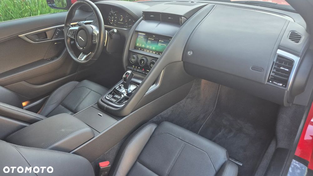 Jaguar F-Type 2.0 Turbo R-Dynamic Black - 7