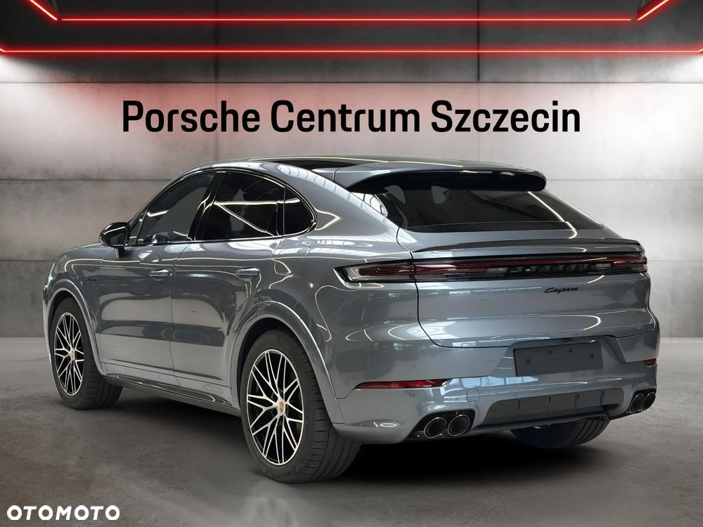 Porsche Cayenne E-Hybrid PHEV Black Edition - 4