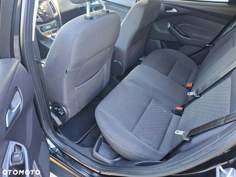 Ford Focus 1.6 TDCi DPF Start-Stopp-System SYNC Edition - 10