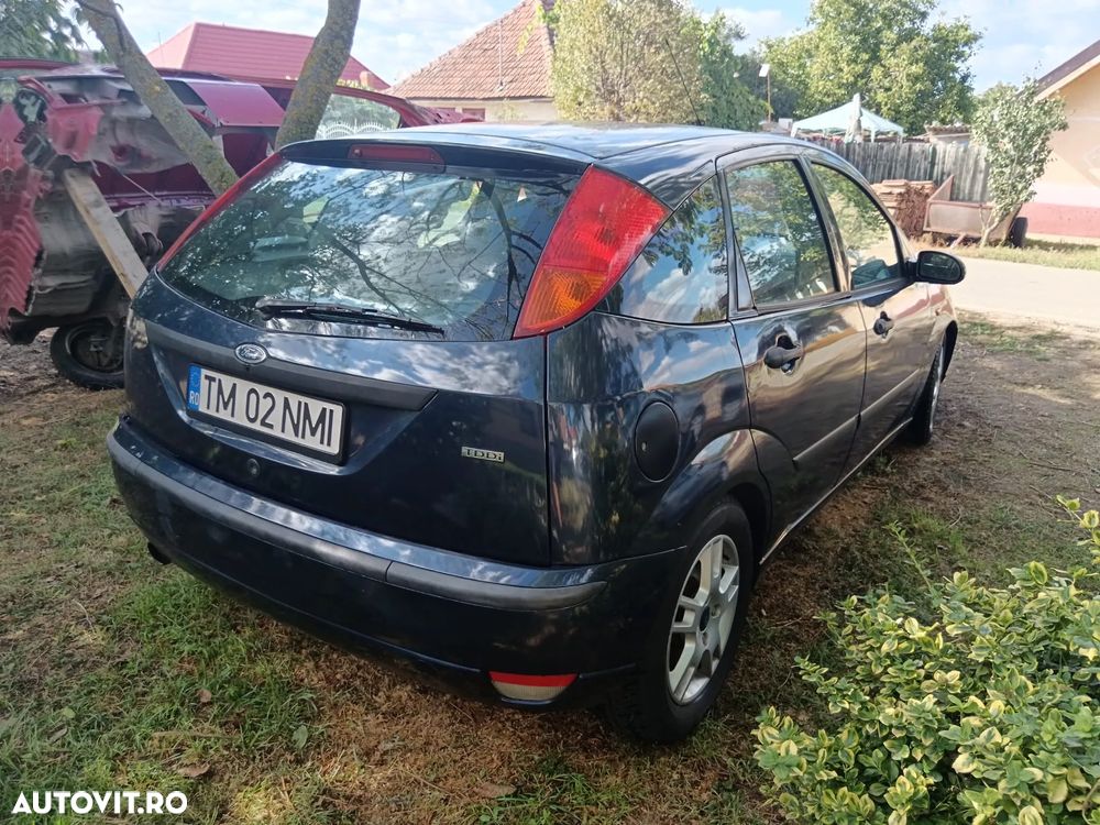 Ford Focus 1.8 TDDI Comfort - 3
