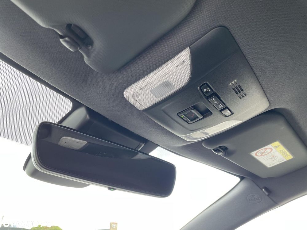 Toyota Corolla 1.8 Hybrid Comfort - 19