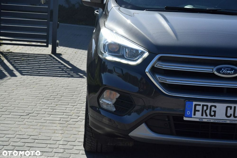 Ford Kuga 2.0 TDCi 4x4 Titanium - 4