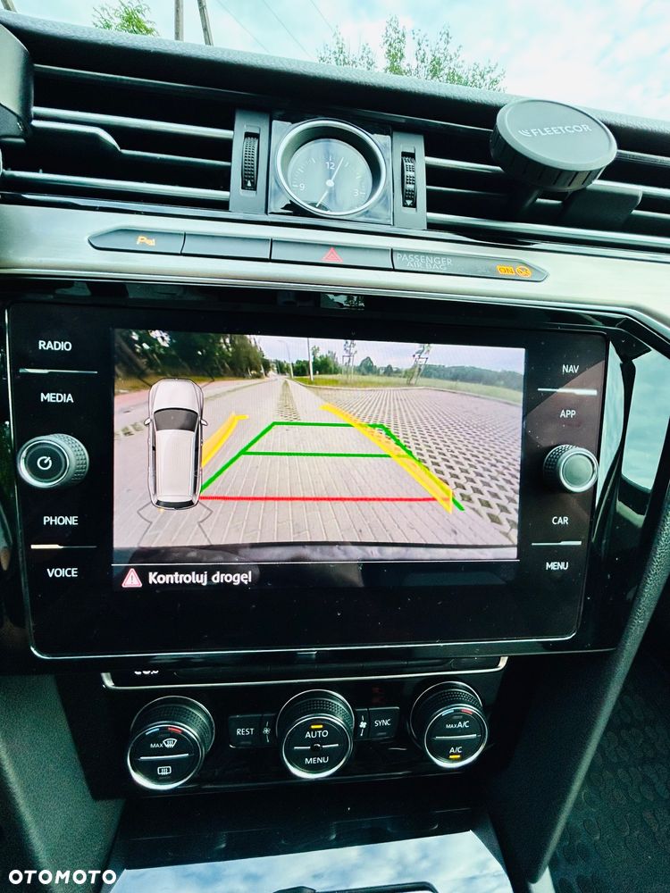 Volkswagen Passat 2.0 TDI BMT Highline DSG - 17