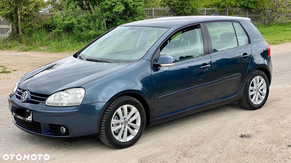 Volkswagen Golf 2.0 TDI Highline - 9