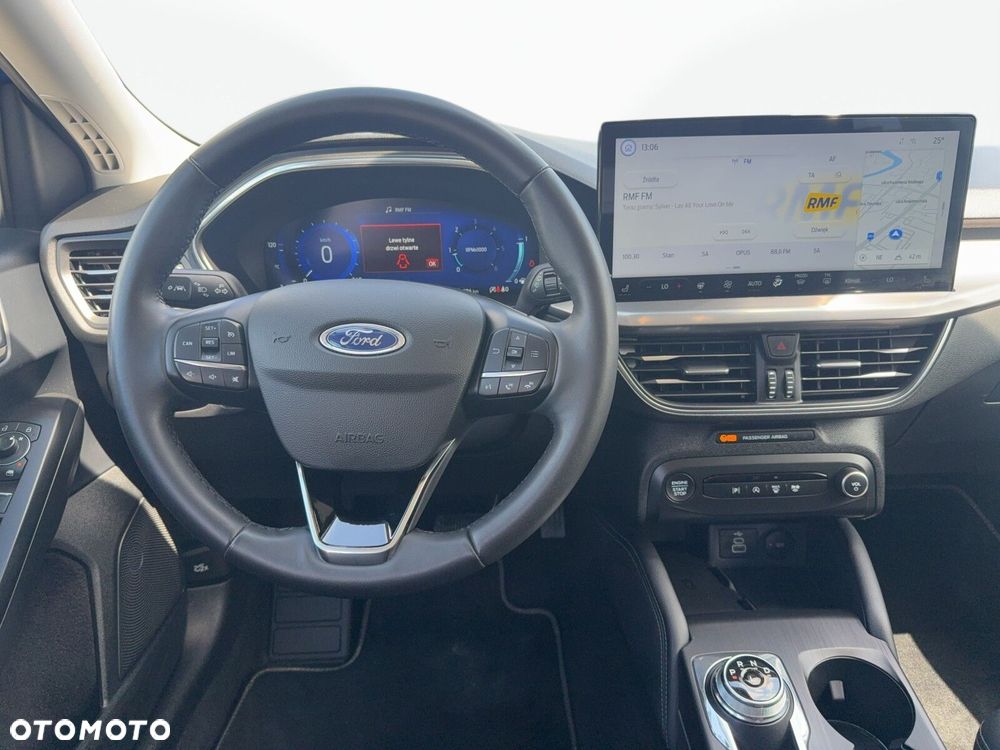Ford Focus 1.0 EcoBoost Titanium - 12