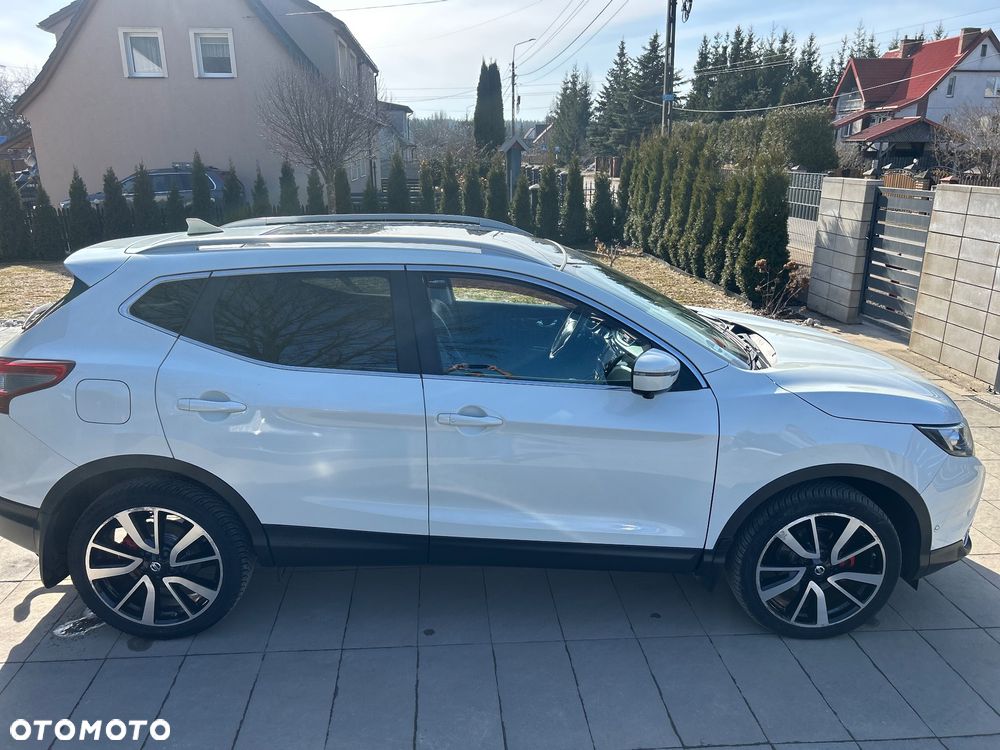 Nissan Qashqai 1.6 DCi Xtronic TEKNA - 12